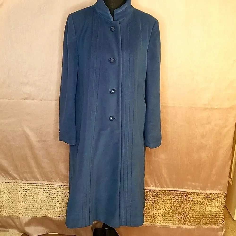 LORENDALE Vintage Circa 1960's Blue Long‎ Coat